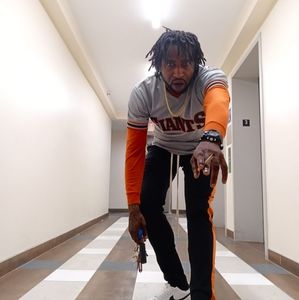 Meet your Posher, Gary